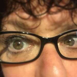 Meet your Posher, Dana